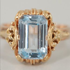 Antique Art Deco Nouveau Blue Spinel gold ring